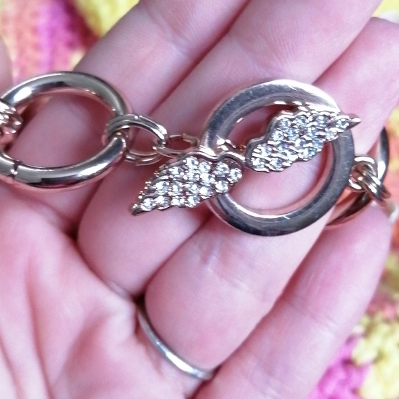 Victoria's secret bracelet - Picture 2 of 4